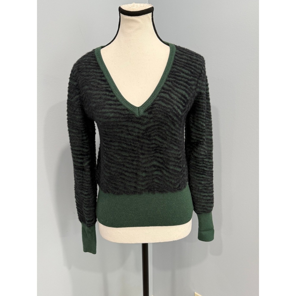 ASTR The Label Womens XS Zebra Fuzzy Eyelash Knit V-Neck Sweater Balloon Sleeve